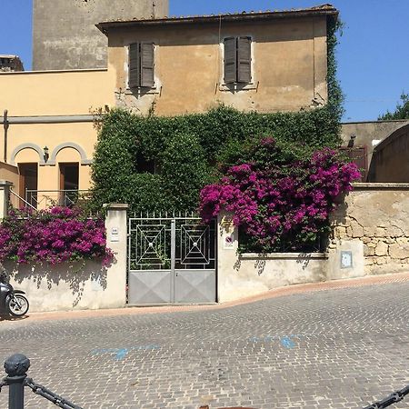 Le Stalle Del Seminario Tarquinia Exterior photo
